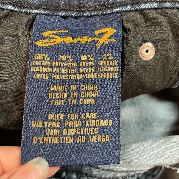 Seven7 Women's‎ Blue Jeans, Slim Boot, Size 6 - Picture 4 of 16